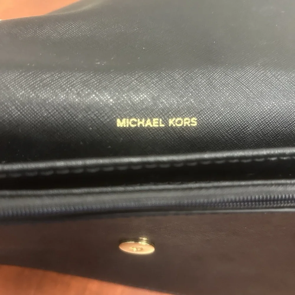 Michael Kors Daniela Crossbody Handbag Black Flap Saffiano Leather Chain INITIAL